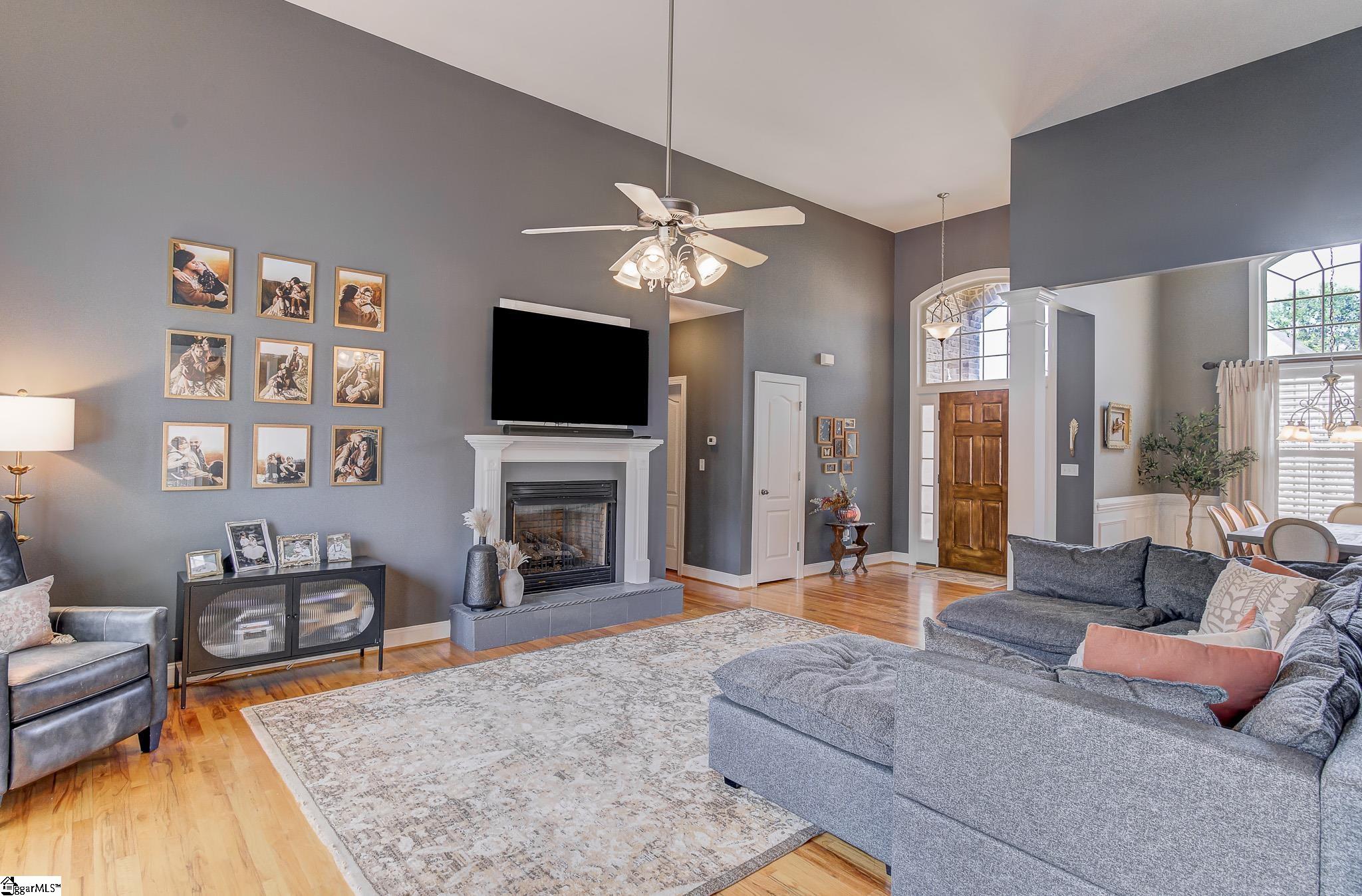 112 Bay Tree Court Inman, SC 29349 - Photo 3 of 48