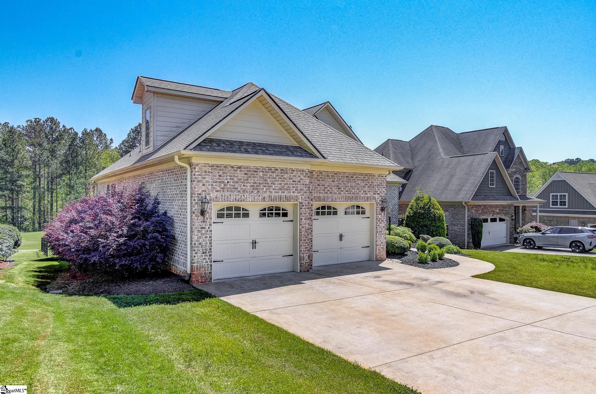 112 Bay Tree Court Inman, SC 29349 - Photo 7 of 48