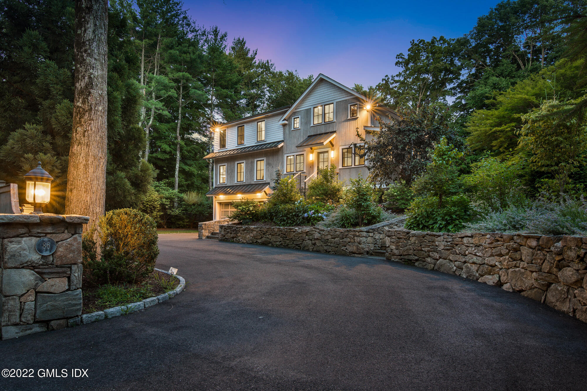 86 Lower Cross Road Greenwich, CT 06831 - Photo 1 of 34 86 Lower Cross
