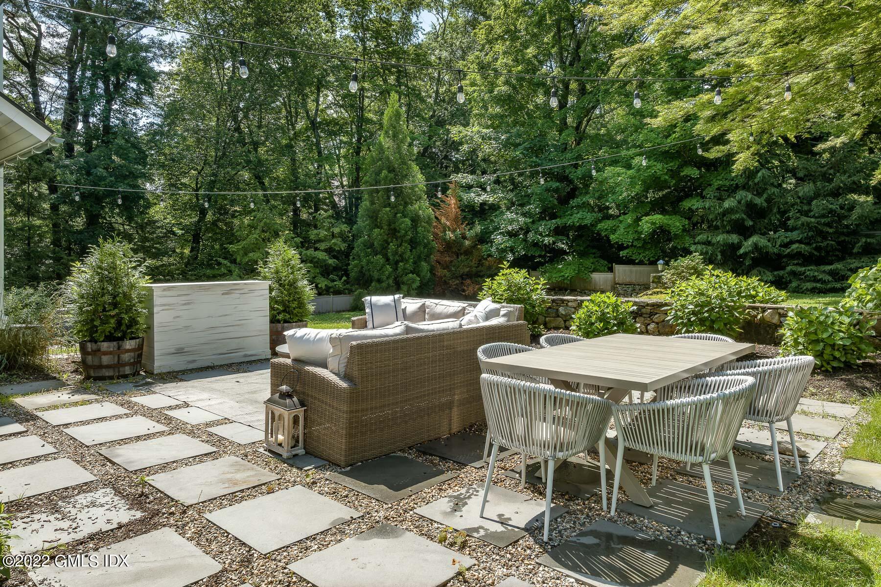 86 Lower Cross Road Greenwich, CT 06831 - Photo 24 of 34 86 Lower Cross Rd 14 - WEB