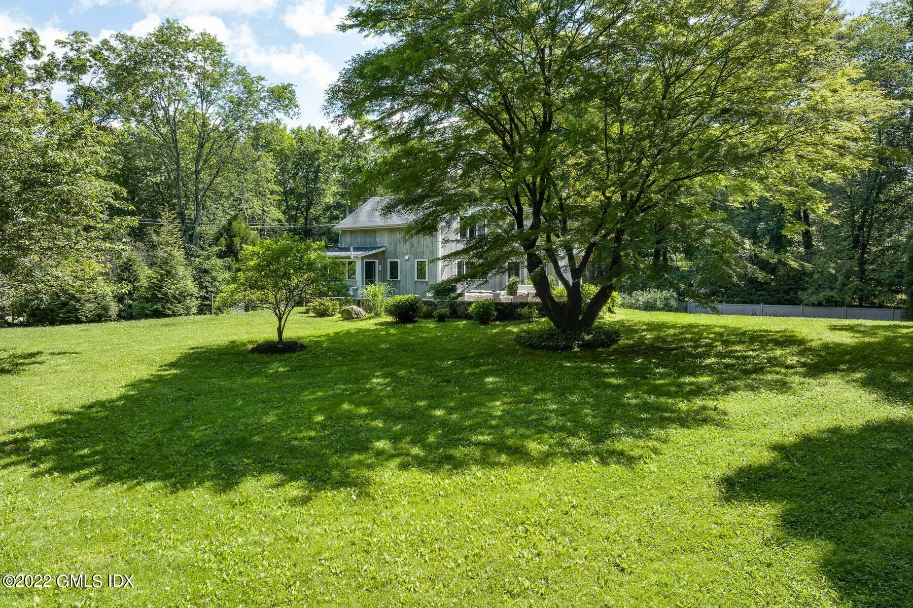 86 Lower Cross Road Greenwich, CT 06831 - Photo 25 of 34 86 Lower Cross Rd 17 - WEB