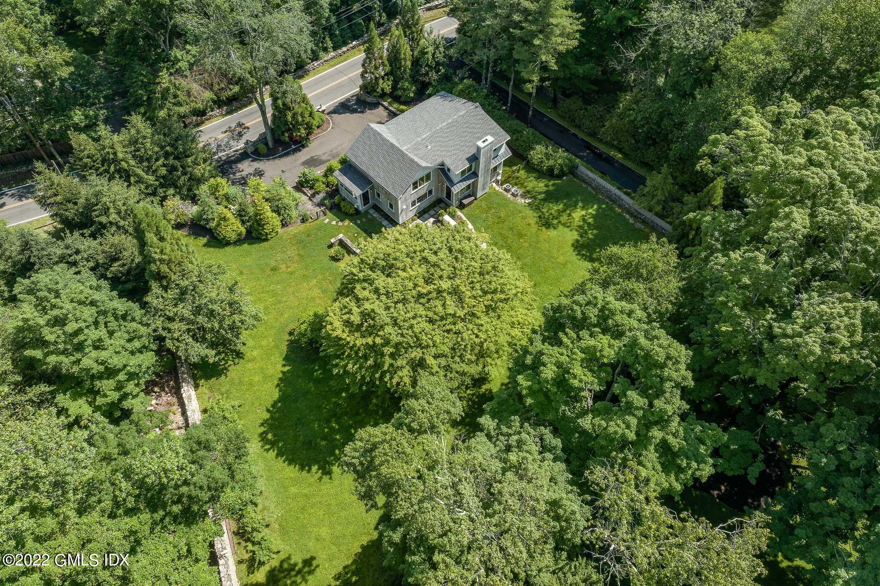 86 Lower Cross Road Greenwich, CT 06831 - Photo 27 of 34 86 Lower Cross Rd 05 - WEB