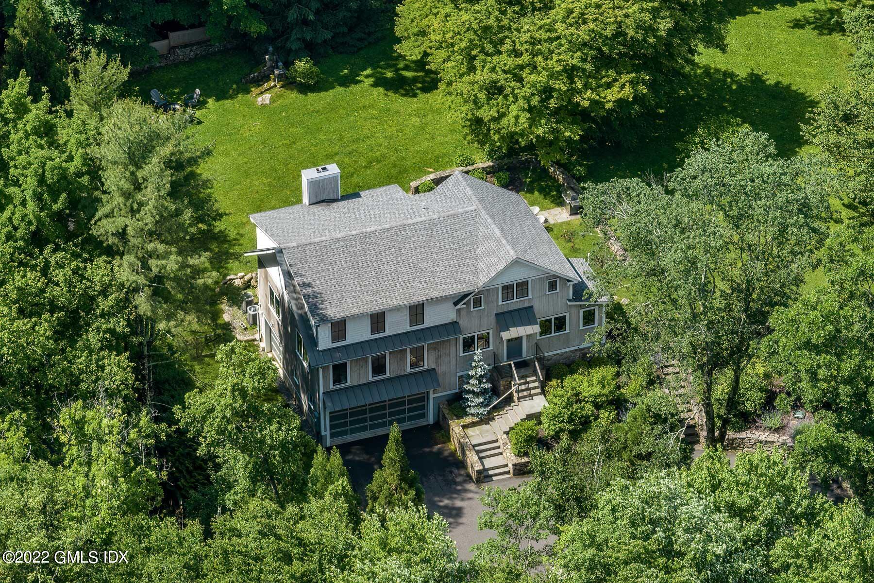 86 Lower Cross Road Greenwich, CT 06831 - Photo 4 of 34 86 Lower Cross Rd 28 - WEB