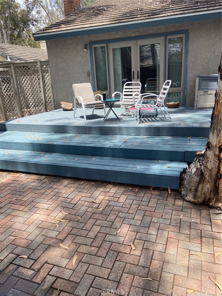 22332 Fallen Leaf Road Lake Forest, CA 92630 - Photo 3 of 33 a view of livingroom with furniture
