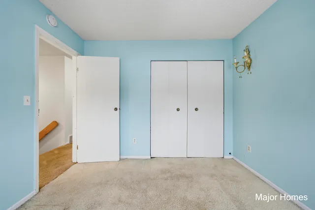 $265,000 | 241 Heritage Commons Street Southeast, Grand Rapids, MI 49503