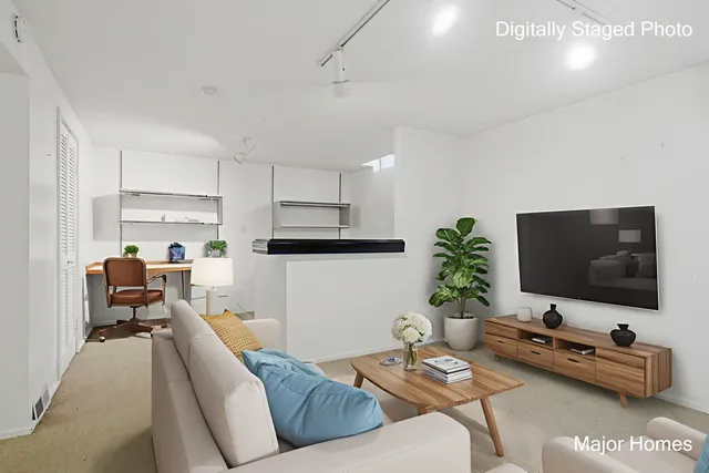 $265,000 | 241 Heritage Commons Street Southeast, Grand Rapids, MI 49503