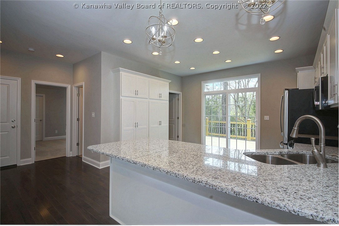 24 Squirrel Ridge Charleston, WV 25314 - Photo 13 of 38 Gallery Image 13