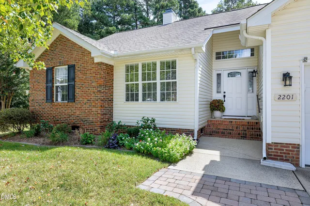 $539,000 | 2201 Dial Drive, Apex, NC 27523