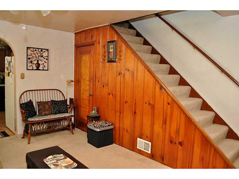 5 Cabin Street Spring Garden, PA 15212 - Photo 4 of 11 Living Room.