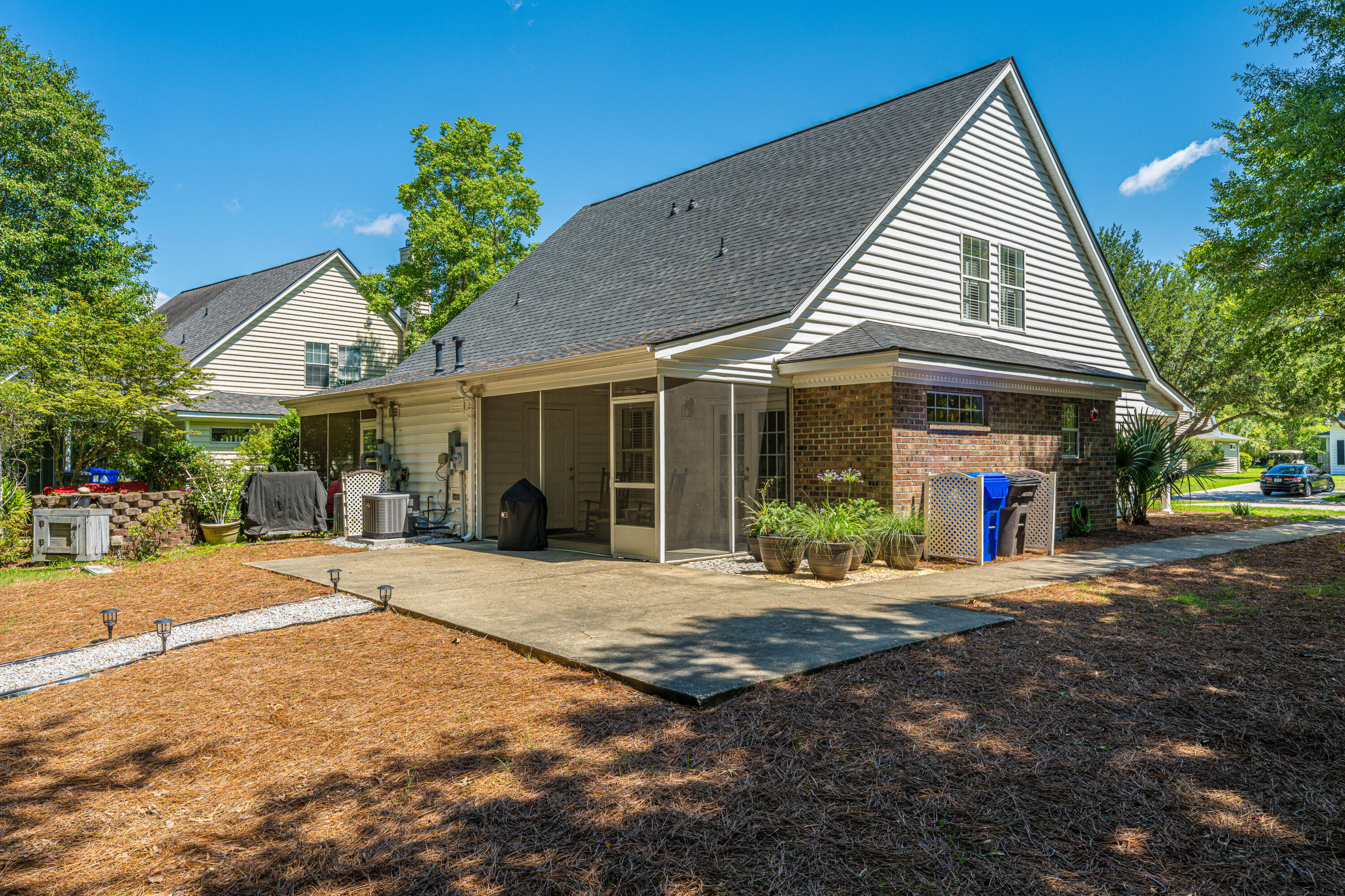 2080 Kings Gate Lane Mount Pleasant, SC 29466 - Photo 27 of 36 Rear Exterior