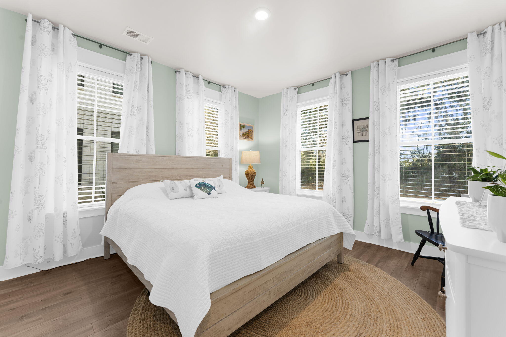 1617 Florentia Street Mount Pleasant, SC 29464 - Photo 24 of 35 15-web-or-mls-DSC09356