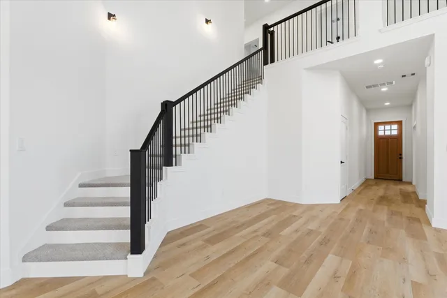 $395,000 | 320 East Main Street, La Porte, TX 77571