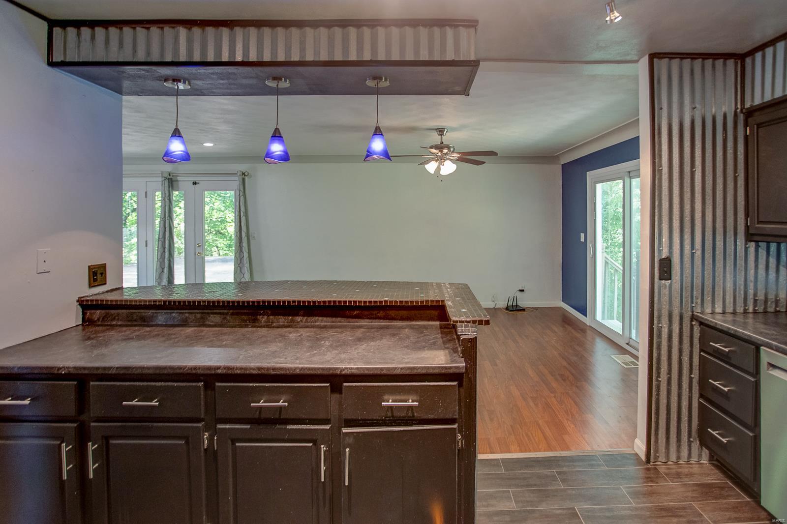 11638 Hickory Flat Road Highland, IL 62249 - Photo 14 of 21