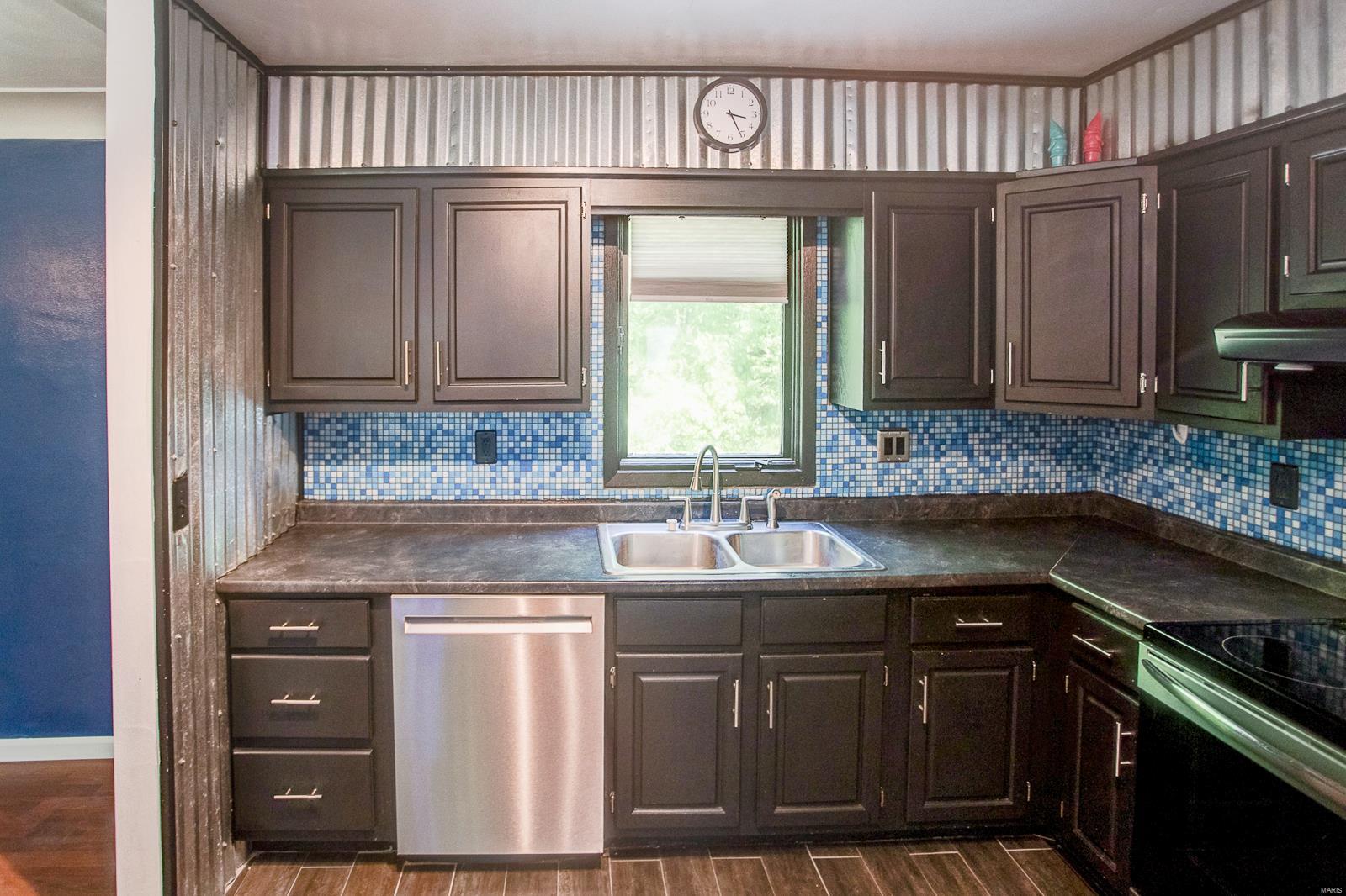 11638 Hickory Flat Road Highland, IL 62249 - Photo 15 of 21
