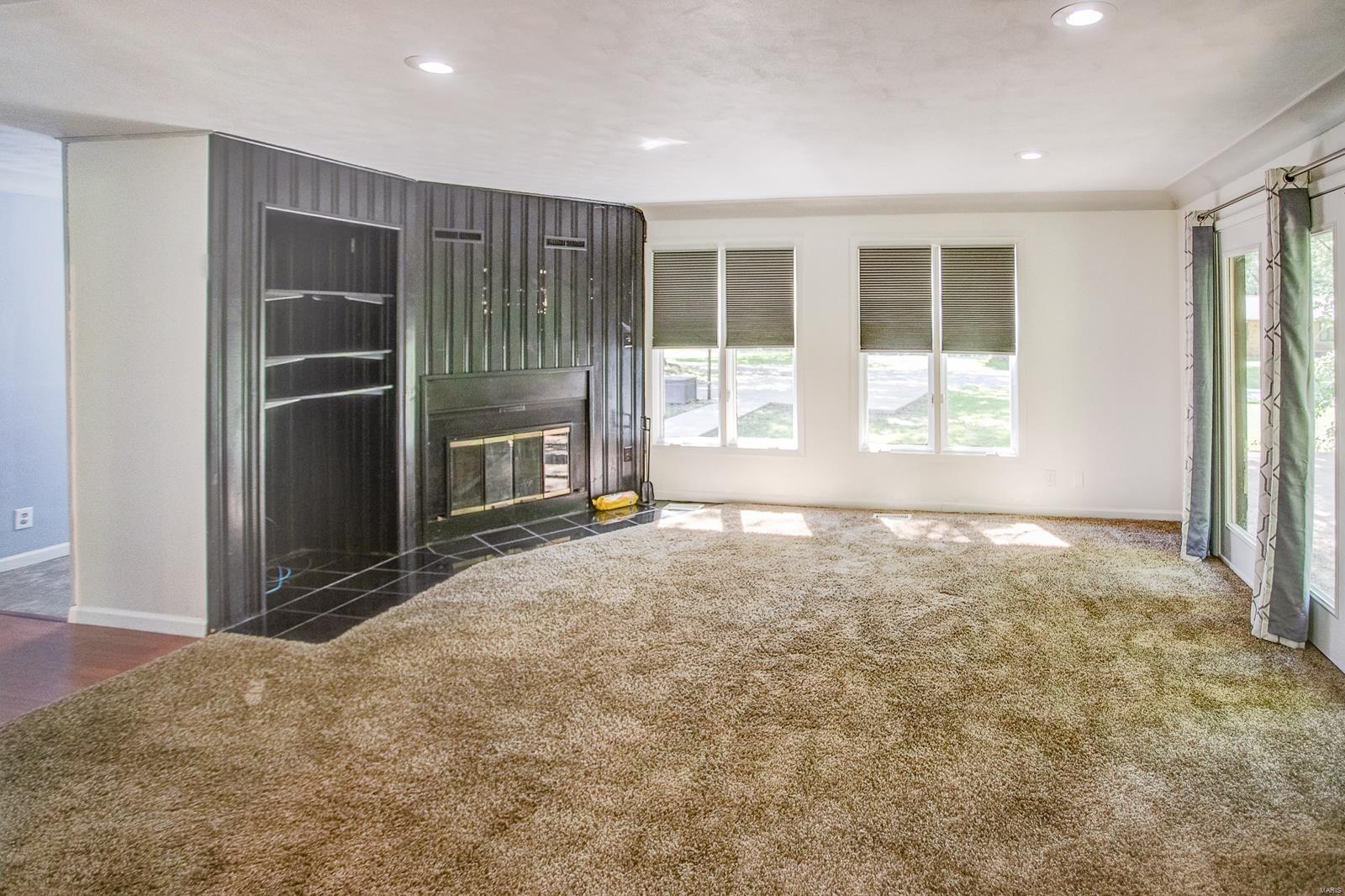 11638 Hickory Flat Road Highland, IL 62249 - Photo 8 of 21