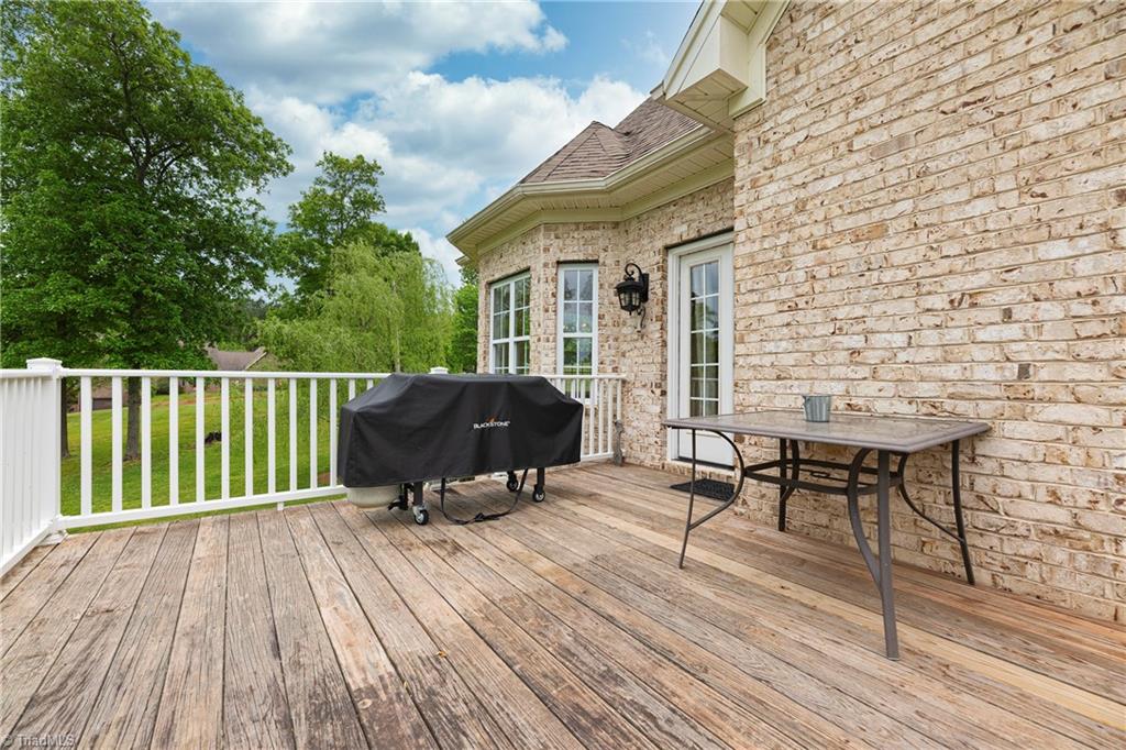 1650 Alco Road East Bend, NC 27018 - Photo 9 of 33 Gallery Image 9