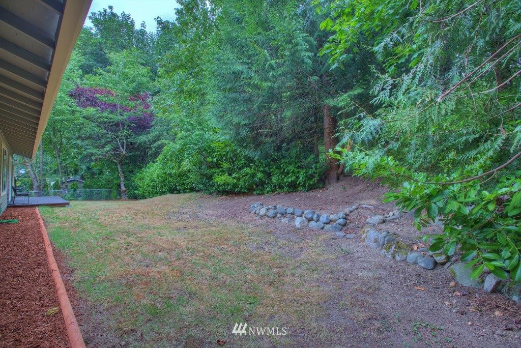 2308 Southeast 19th Street Renton, WA 98055 - Photo 13 of 15