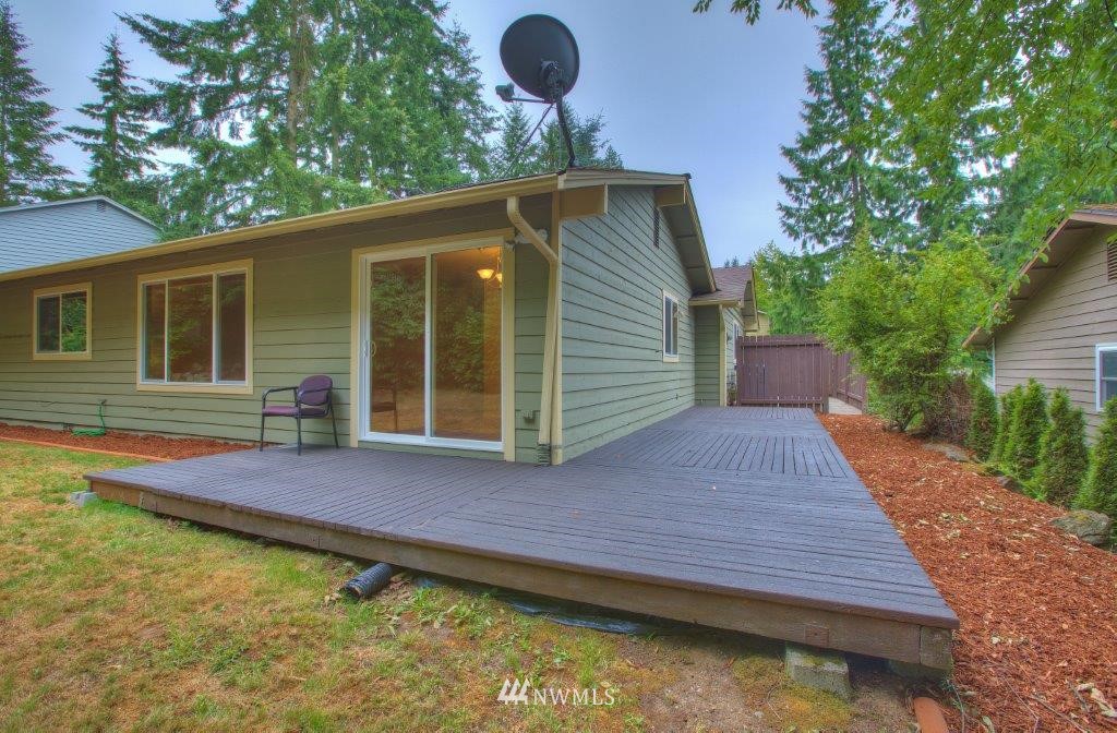 2308 Southeast 19th Street Renton, WA 98055 - Photo 14 of 15