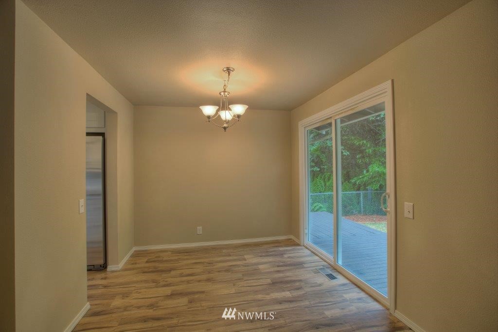2308 Southeast 19th Street Renton, WA 98055 - Photo 3 of 15