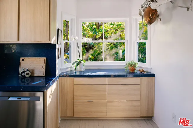 $1,399,000 | 3019 Effie Street, Los Angeles, CA 90026