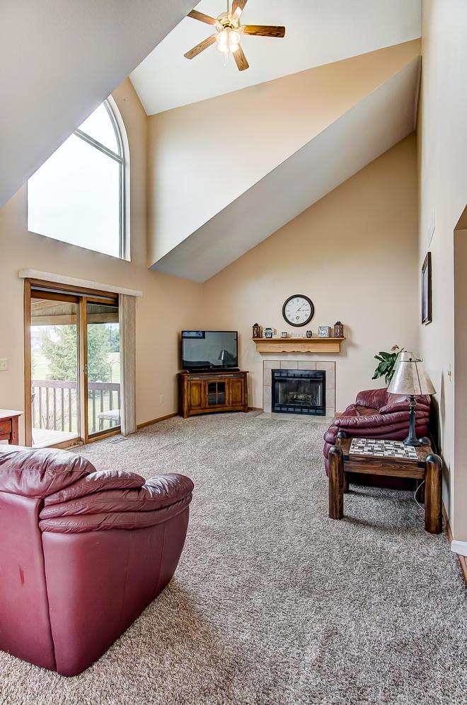 970 Berlin Station Road Delaware, OH 43015 - Photo 4 of 36