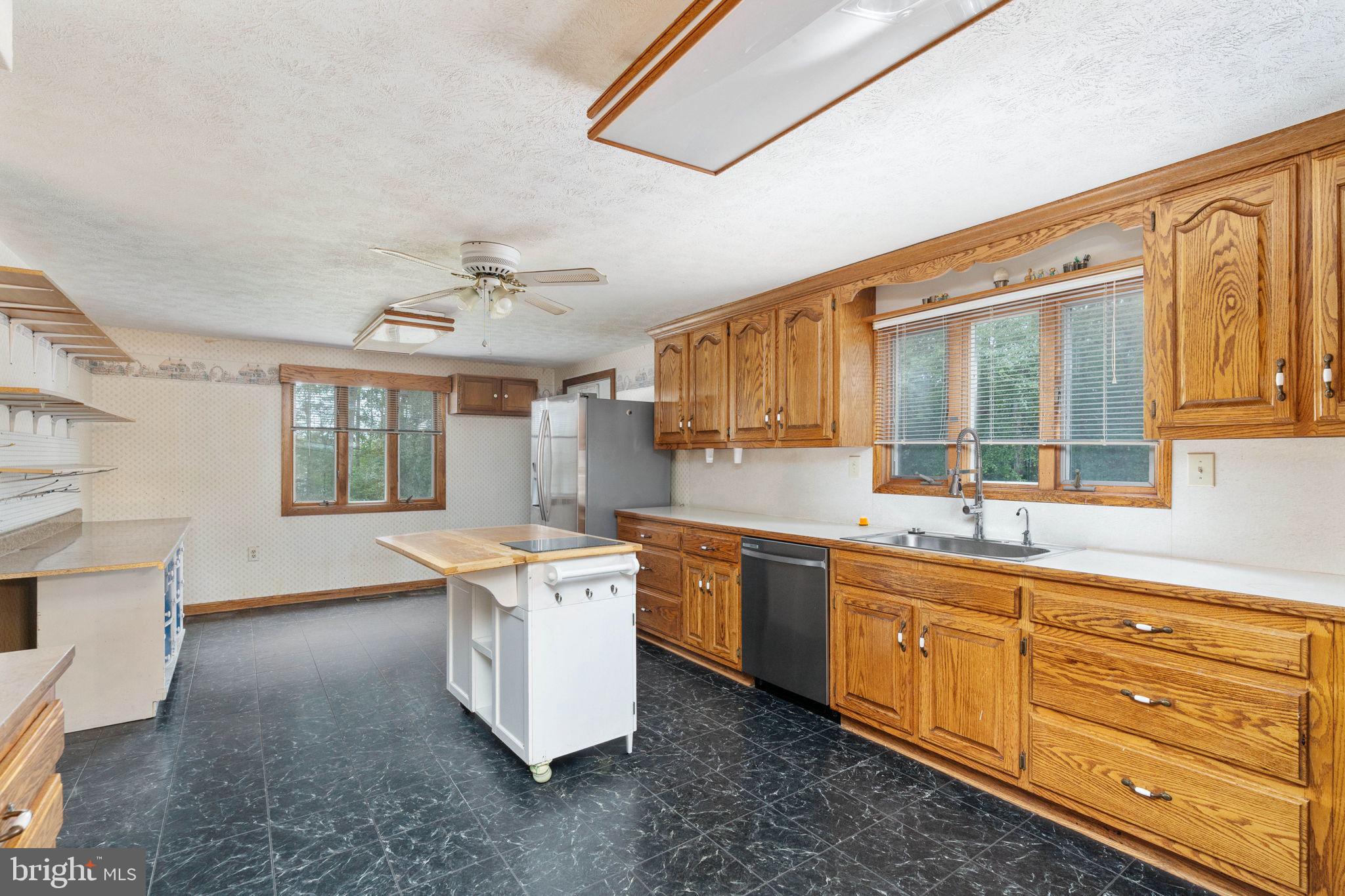 538 Hope Road Stafford, VA 22554 - Photo 20 of 120 Gallery Image 20