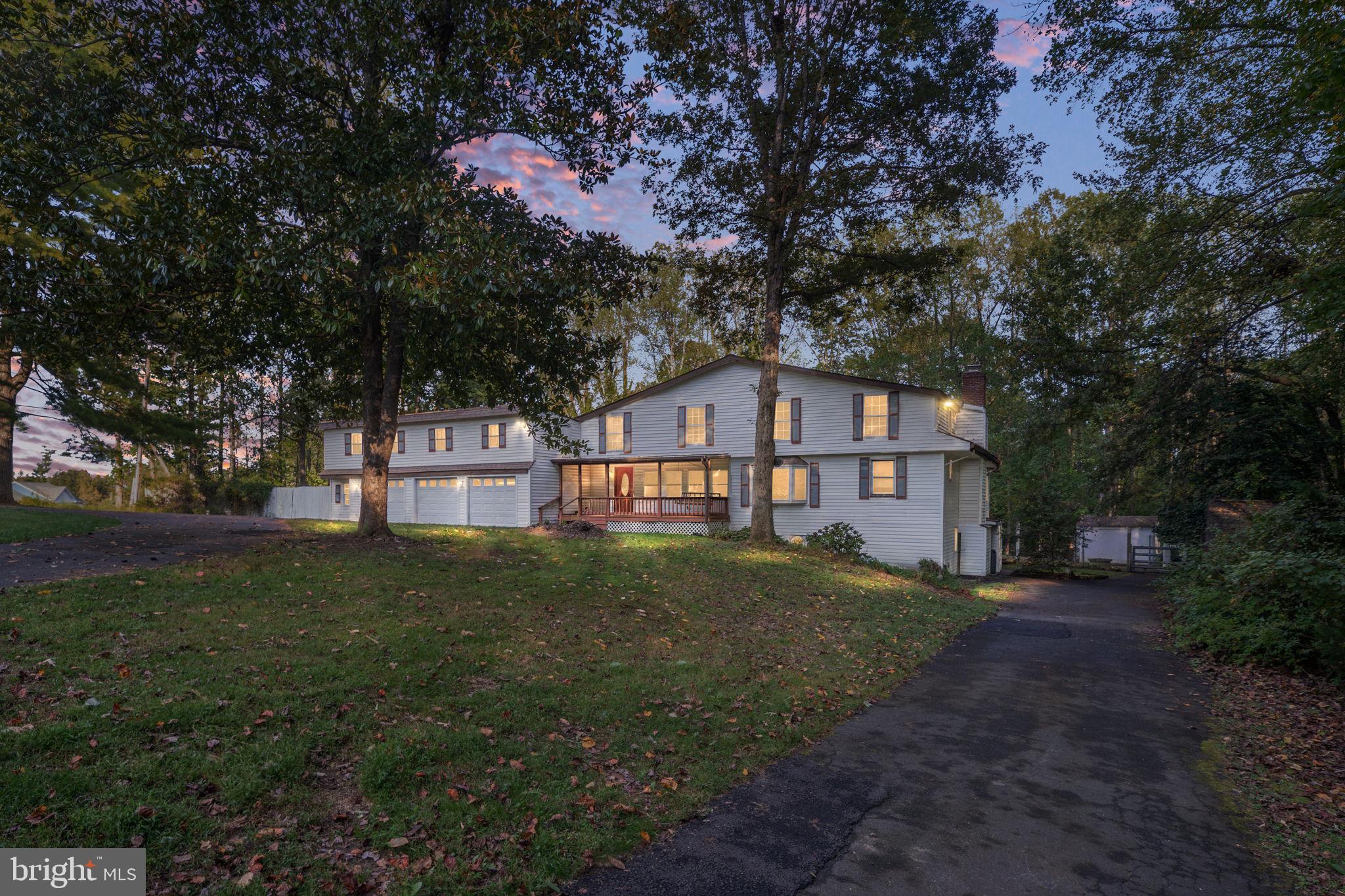 538 Hope Road Stafford, VA 22554 - Photo 3 of 120 Gallery Image 3