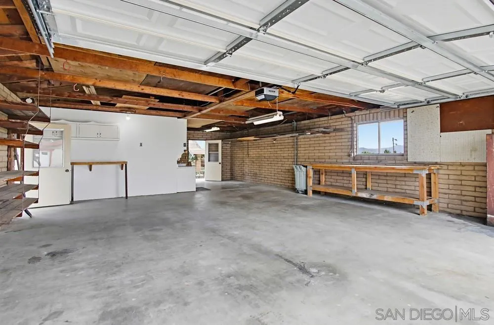 487 Mountain View Road El Cajon, CA 92021 - Photo 48 of 51 Gallery Image 48