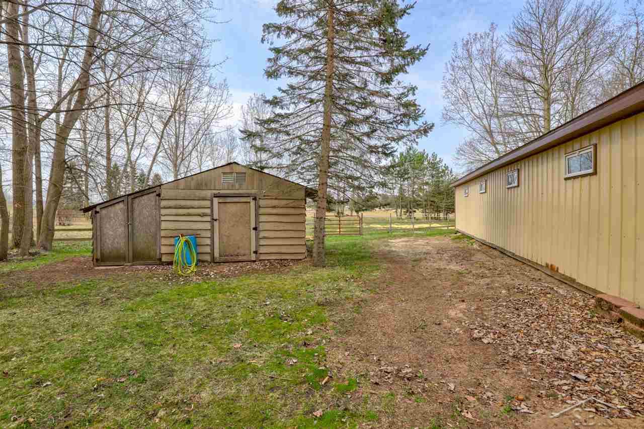 12751 Frost Road Hemlock, MI 48626 - Photo 68 of 87