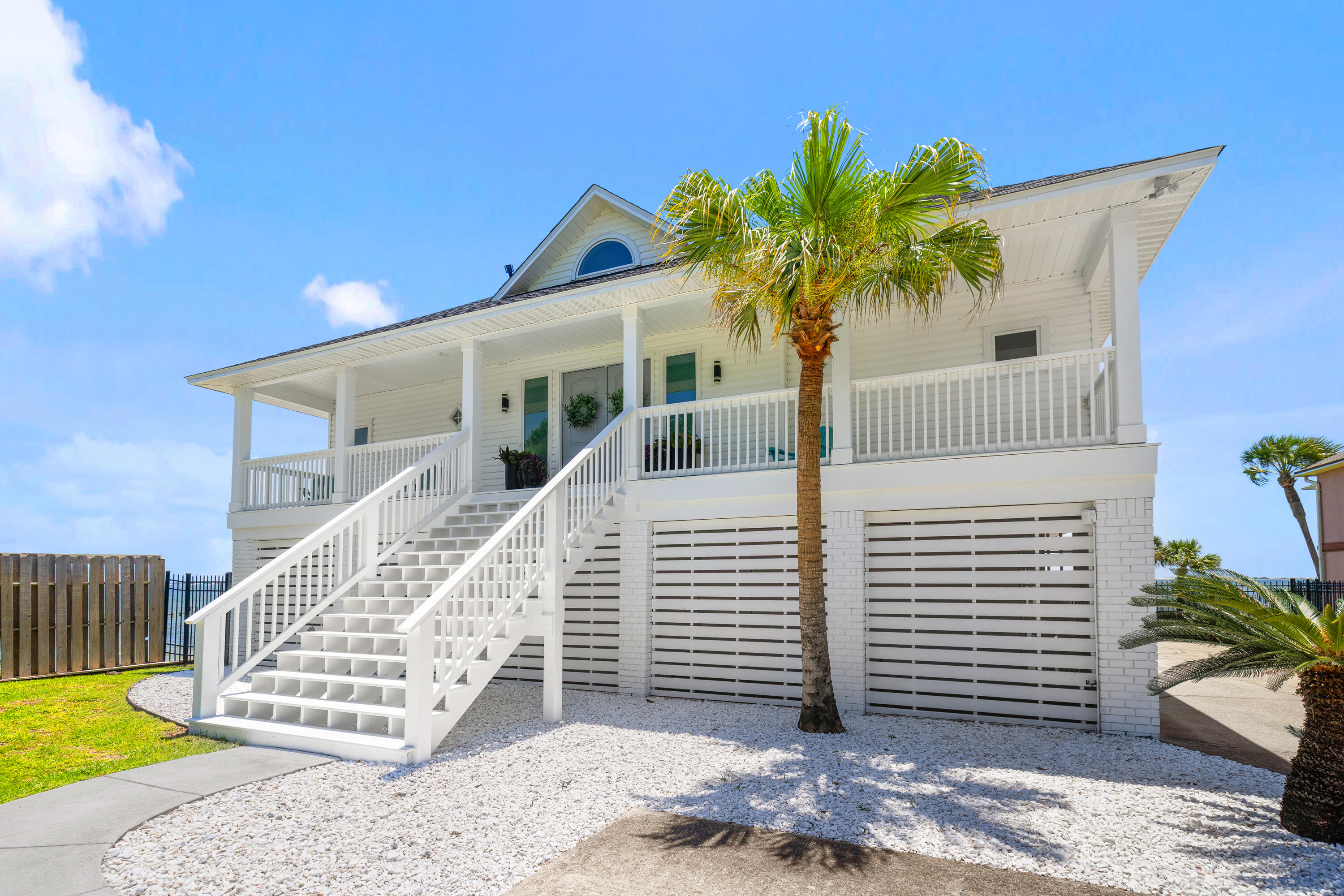 2005 Jessica Way Navarre, FL 32566 - Photo 8 of 98 2005JessicaWay-Navarre-FL-032