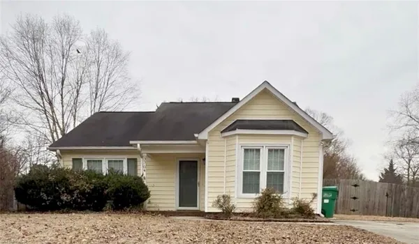 $1,650 | 3304 Sparrowhawk Drive, High Point, NC 27265