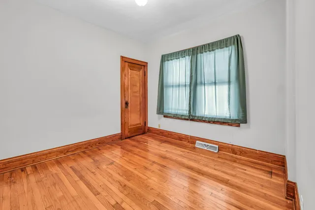 $276,500 | 6720 31st Avenue, Kenosha, WI 53142