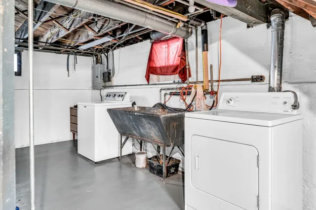 $276,500 | 6720 31st Avenue, Kenosha, WI 53142