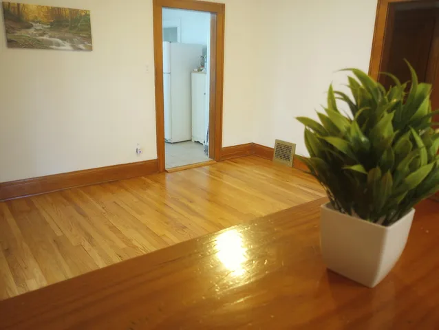 $276,500 | 6720 31st Avenue, Kenosha, WI 53142