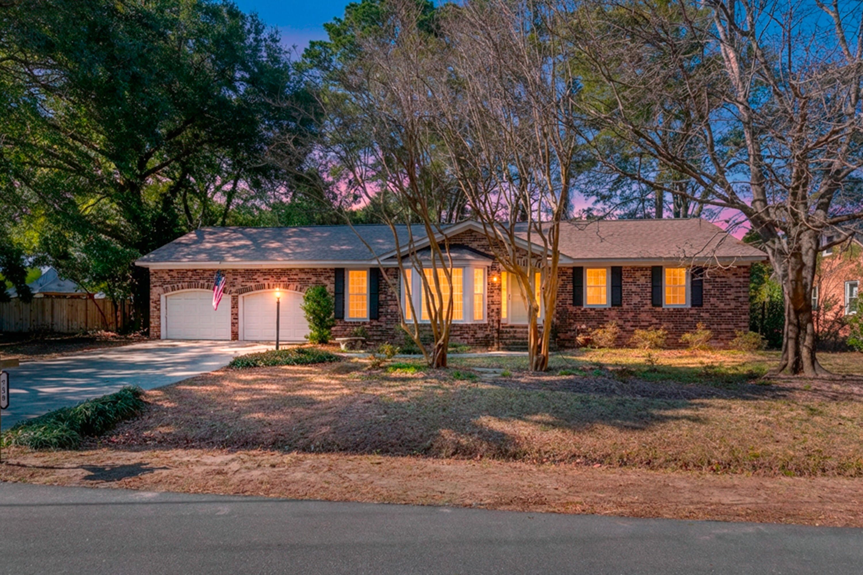 758 Larkwood Rd_Brett Martin Photography