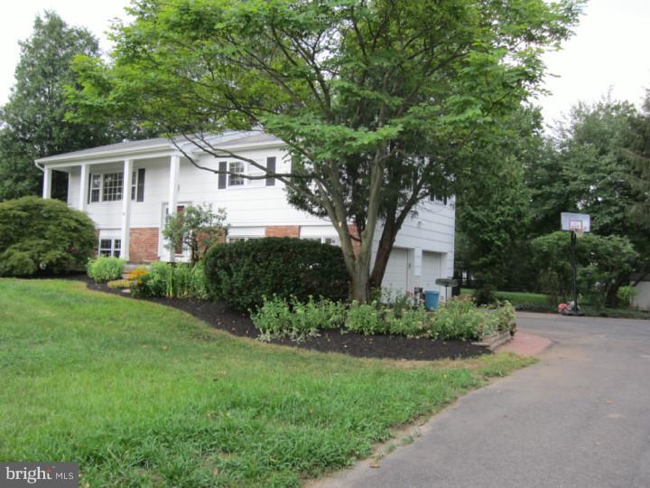 140 Conover Road Princeton Junction, NJ 08550 - Photo 4 of 25 Gallery Image 4