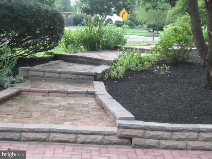 140 Conover Road Princeton Junction, NJ 08550 - Photo 6 of 25 Gallery Image 6