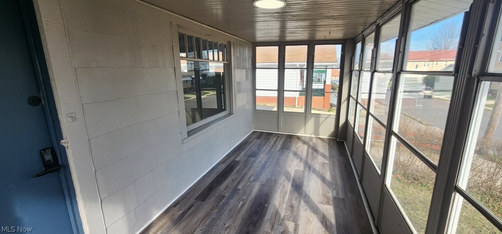 1514 Clermont Road Cleveland, OH 44110 - Photo 12 of 16 View of unfurnished sunroom
