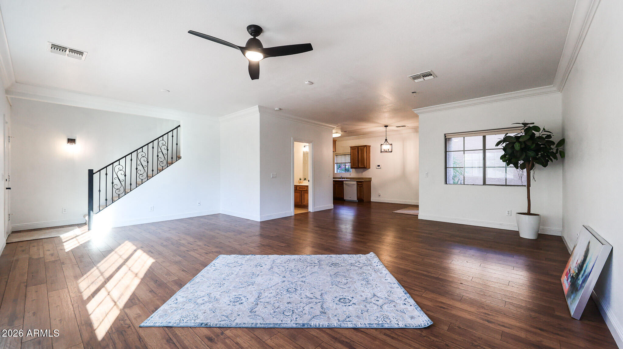 2826 East Tracy Lane, Unit 4 Phoenix, AZ 85032 - Photo 3 of 28 B (11)