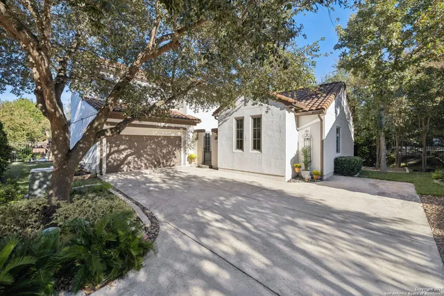 $585,000 | 1414 West Bitters Road, Unit 16, San Antonio, TX 78248