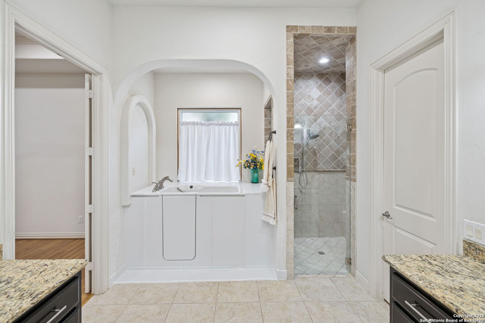 1414 West Bitters Road, Unit 16 San Antonio, TX 78248 - Photo 23 of 36