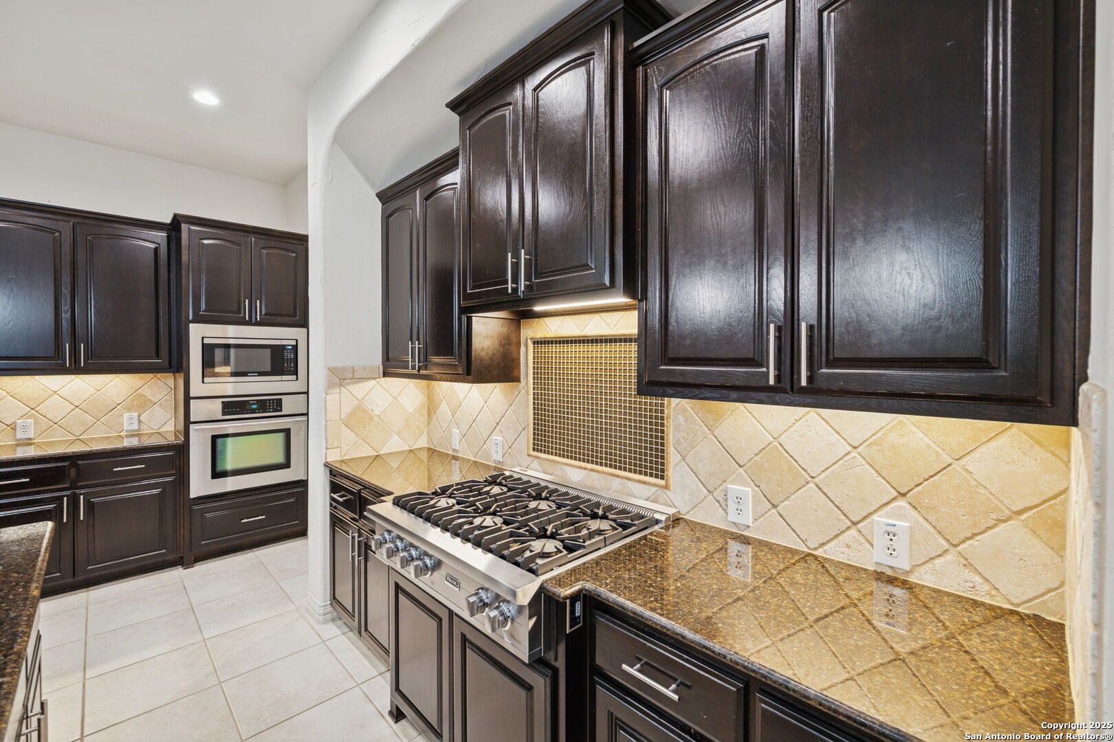 1414 West Bitters Road, Unit 16 San Antonio, TX 78248 - Photo 8 of 36