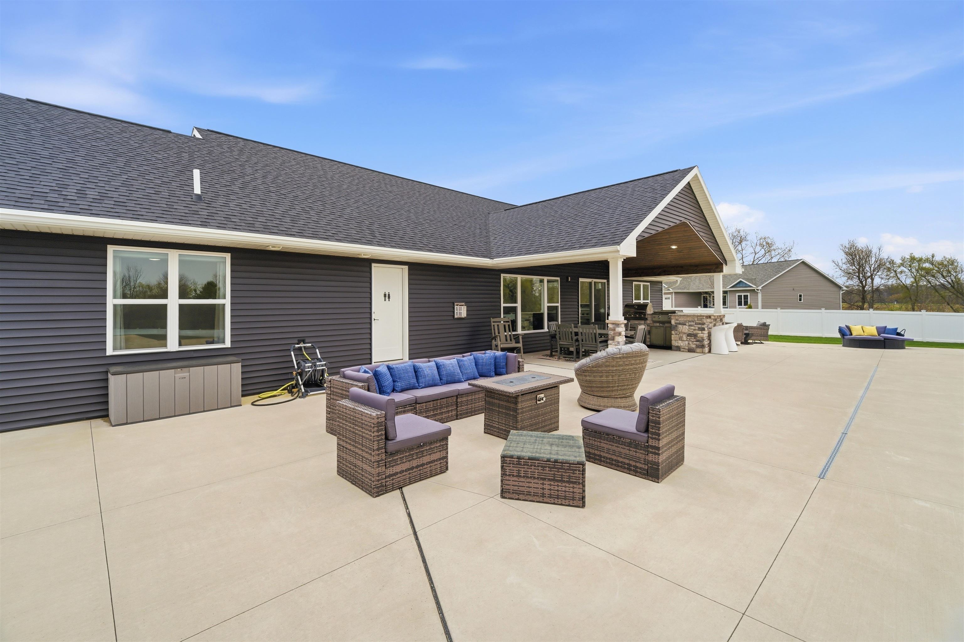 594 Prairie Gardens Lane Pulaski, WI 54162 - Photo 51 of 70