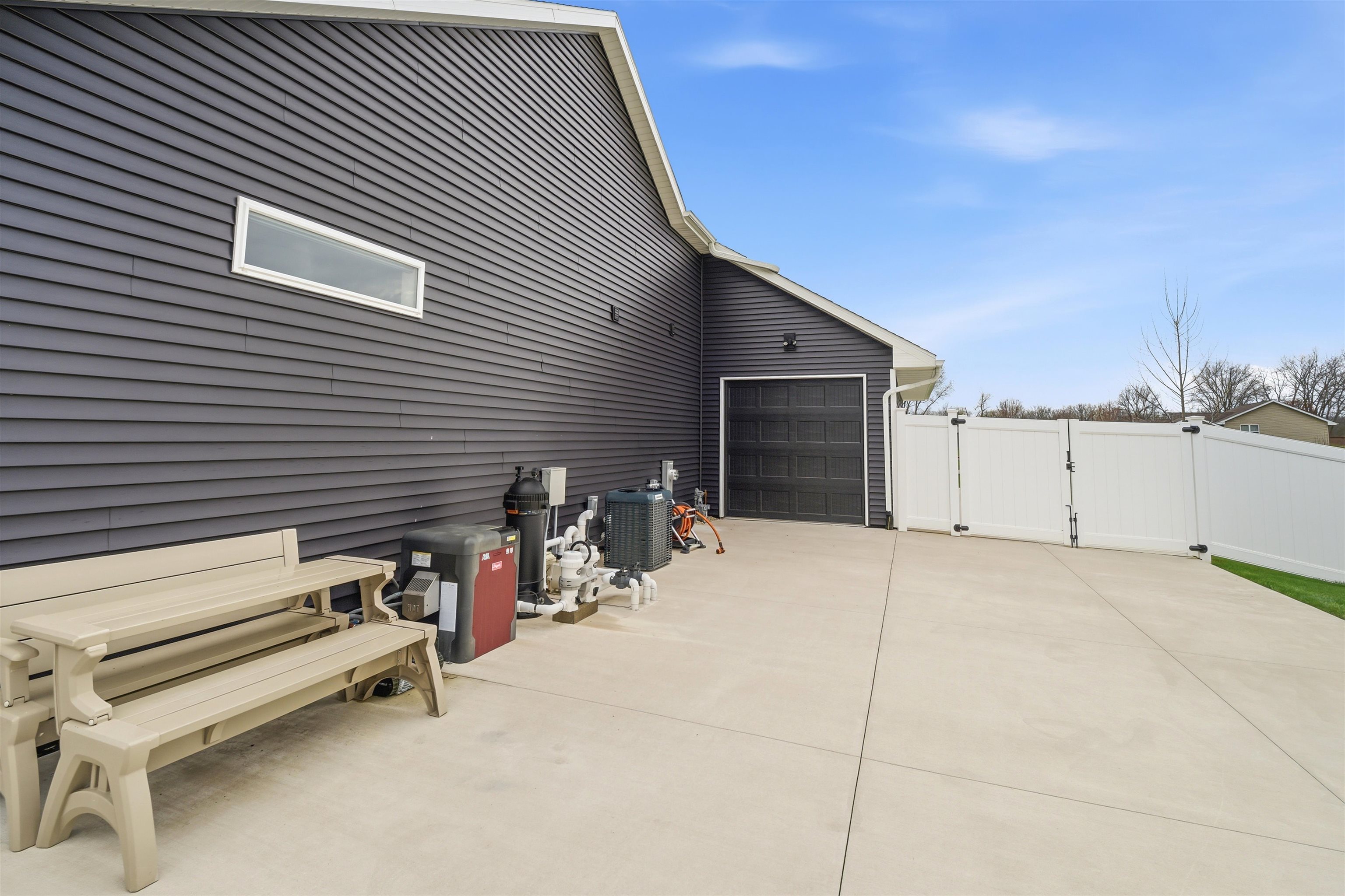 594 Prairie Gardens Lane Pulaski, WI 54162 - Photo 53 of 70
