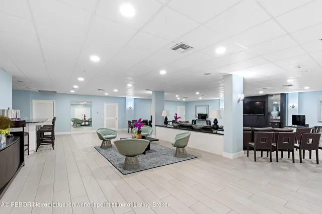 a picture of floor plan