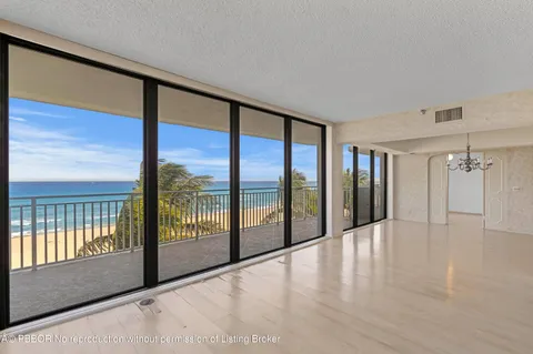 a view of an entryway