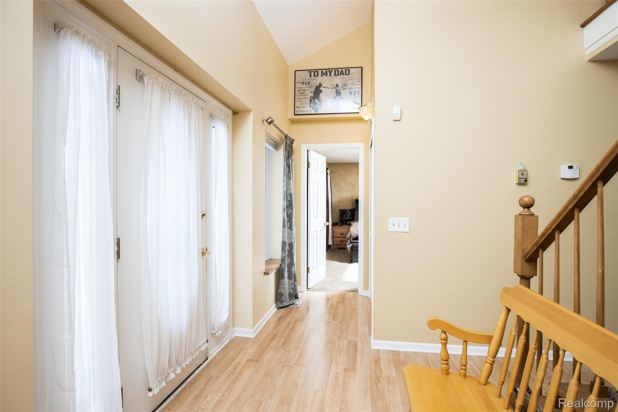 4489 North Oak Road Davison, MI 48423 - Photo 4 of 42 4489 N Oak Rd-4.jpg