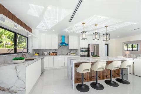 $1,998,000 | 13800 Southwest 79th Court, Palmetto Bay, FL 33158