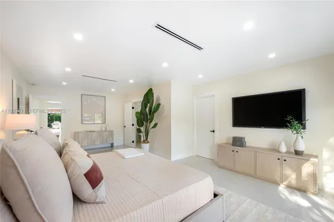 $1,998,000 | 13800 Southwest 79th Court, Palmetto Bay, FL 33158