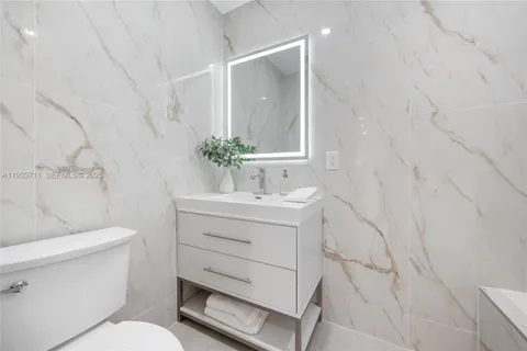 $1,998,000 | 13800 Southwest 79th Court, Palmetto Bay, FL 33158